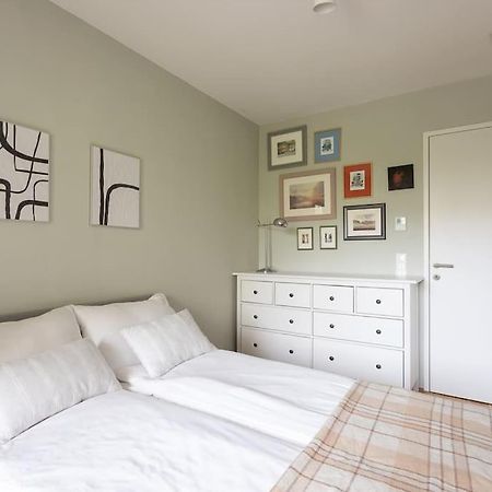 Dream Apartment - Central And Quiet With Ac And Free Parking Garage Wenen Buitenkant foto