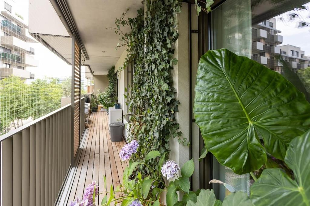 Dream Apartment - Central And Quiet With Ac And Free Parking Garage Wenen Buitenkant foto