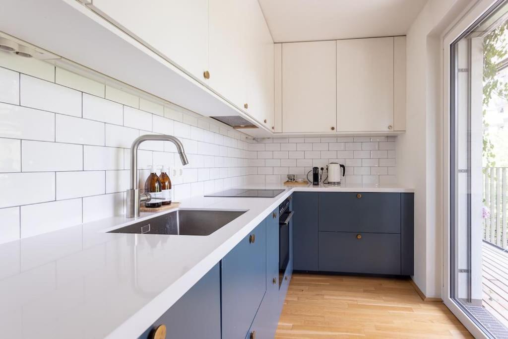 Dream Apartment - Central And Quiet With Ac And Free Parking Garage Wenen Buitenkant foto